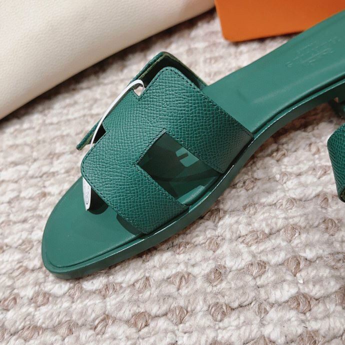 Hermes Slippers